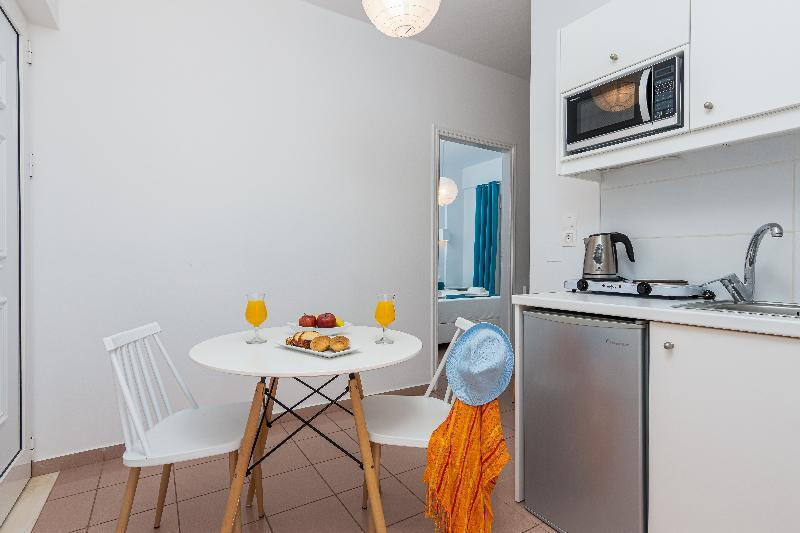 W Suites By Estia Stalida Exterior photo